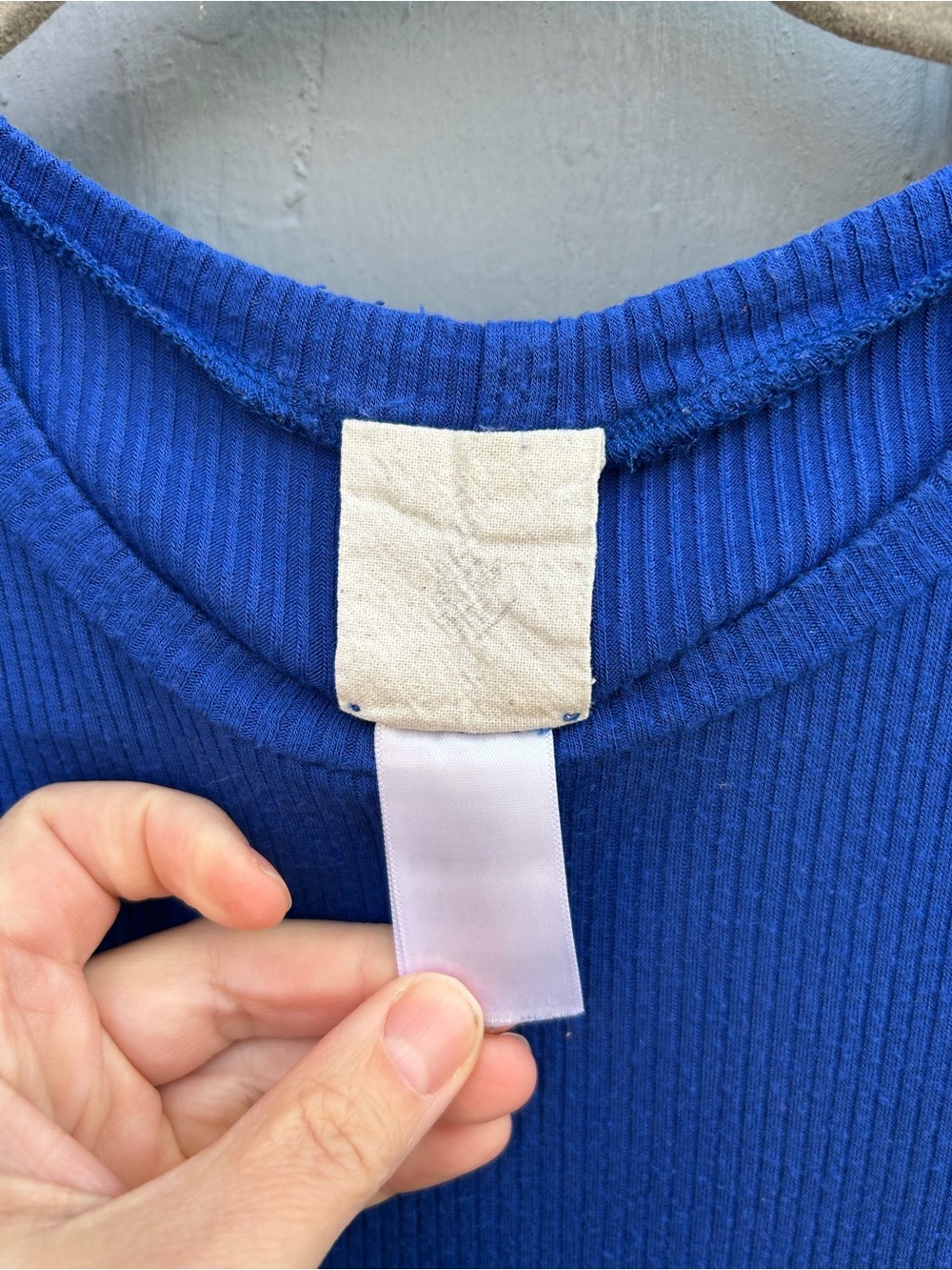 Hoi bo Blue ribbed tank, Small - Picture 7 of 9